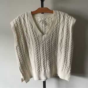 Dreamers By Debut Oversized Cable Knit Sweater Vest Cream Size Medium